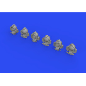 Projecteurs de recherche USN 36 pouces - 1/350 - EDUARD 653001