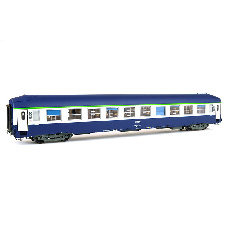 Voiture UIC couchettes logo encadré SNCF ép IV-V - HO - REE VB-217