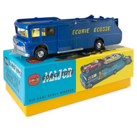1126 - Ecurie Ecosse Racing transport de voiture - CORGI CD54321065
