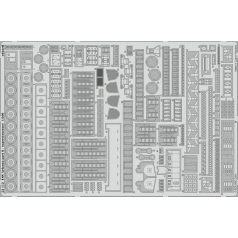 USS Arizona partie 6 - superstructure f.Trum - 1/200 - EDUARD 53112