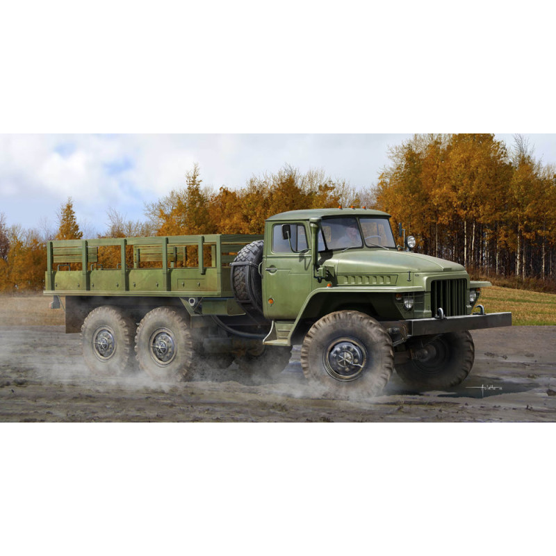 URAL-375D russe - 1/35 - TRUMPETER 01027