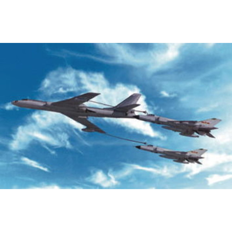 Xi'an JHU6 Chine - 1/72 - TRUMPETER 01614