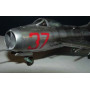 MiG-19 S Farmer C - 1/48 - TRUMPETER 02803