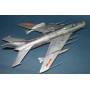 MiG-19 PM Farmer E - 1/48 - TRUMPETER 02804