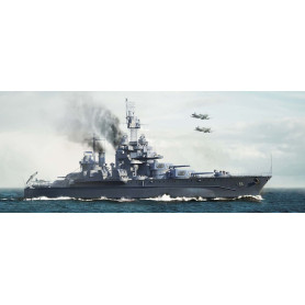 Cuirassé USS Maryland BB-46 1945 - 1/700 - TRUMPETER 05770