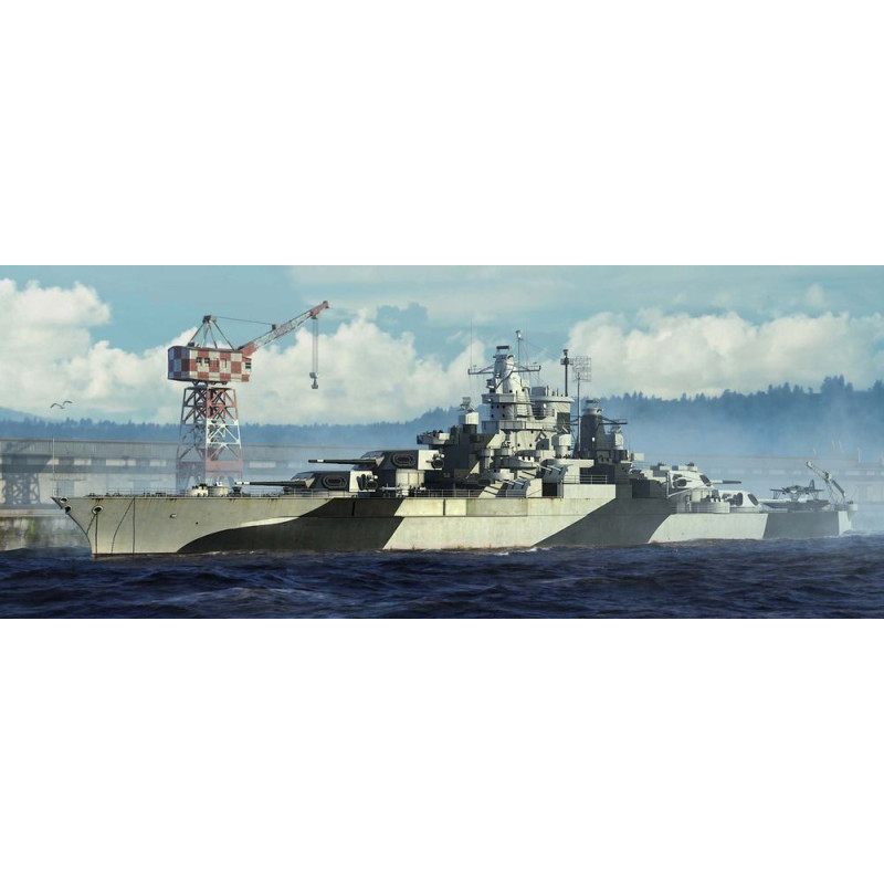 Cuirassé USS Tennessee BB-43 1944 - 1/700 - TRUMPETER 05782