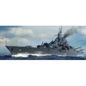 Cuirassé USS California BB-44 1945 - 1/700 - TRUMPETER 05784