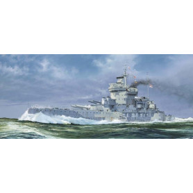 Cuirassé HMS Warspite 1942 - 1/700 - TRUMPETER 05795