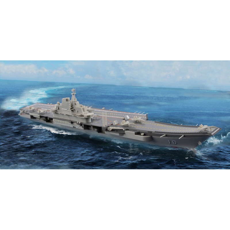 Porte-avions de la marine de l'APL Liaoning CV-16 - 1/1000 - TRUMPETER 07313
