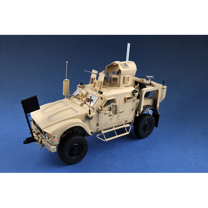 US M1240 M-ATV MRAP - 1/72 - TRUMPETER 07413