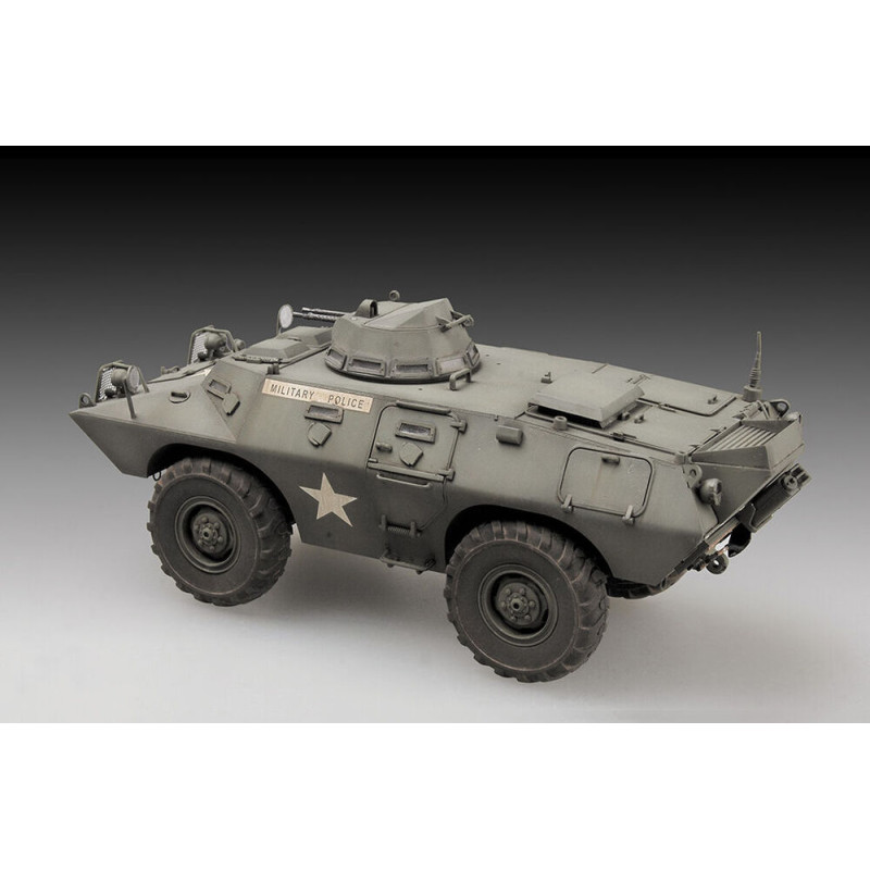 Voiture blindée M706 Commando au Vietnam - 1/72 - TRUMPETER 07439
