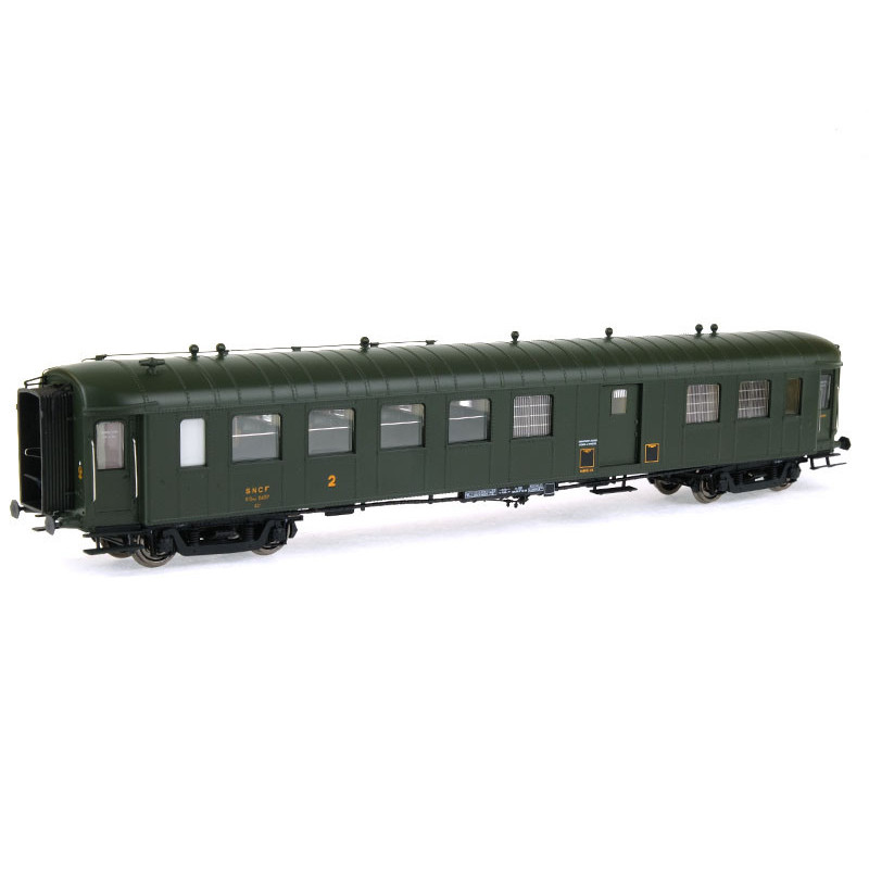 Voiture Ocem RA SNCF ép. IIIb échelle HO - REE VB-270