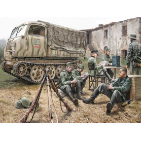 Steyr RS0/01 avec soldats allemands et accessoires - WWII - Italeri 6549