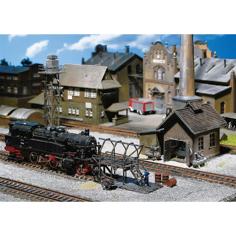 Bâtiment de nettoyage de locomotive - HO 1/87 - FALLER 120139
