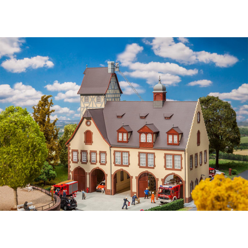 Caserne de pompiers - HO 1/87 - FALLER 130163