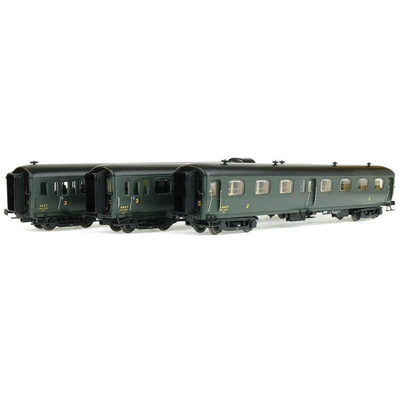 Set 3 voitures Express Nord B7, C9 et C5D SNCF - ép IIIb - HO 1/87 - 40323 LS Models