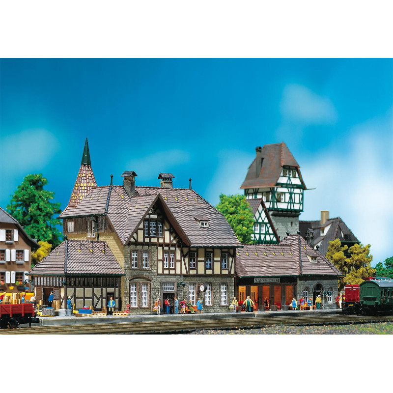 Gare Scharzburg - N 1/160 - FALLER 212111