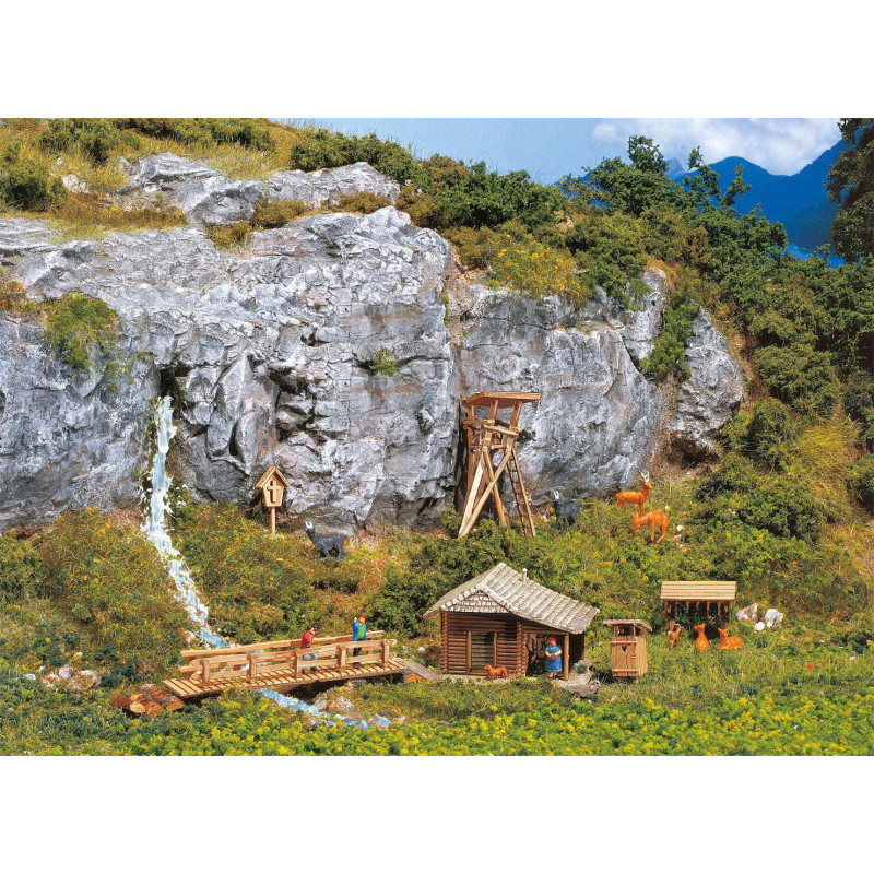 Pavillon de chasse avec mirador - N 1/160 - FALLER 272532