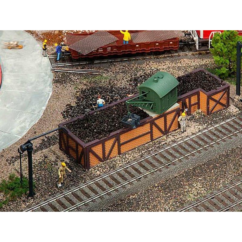 Parc à charbon avec grue - HO 1/87 - FALLER 120286