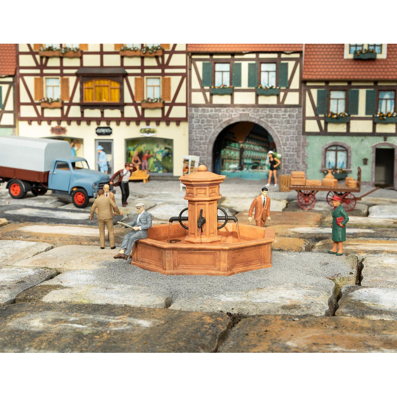 Fontaine de place publique - G 1/22,5 - FALLER 333154