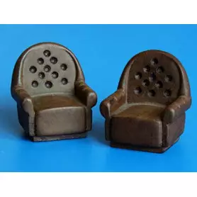 2 fauteuils tapissés - échelle 1/35 - PLUS MODEL EL025