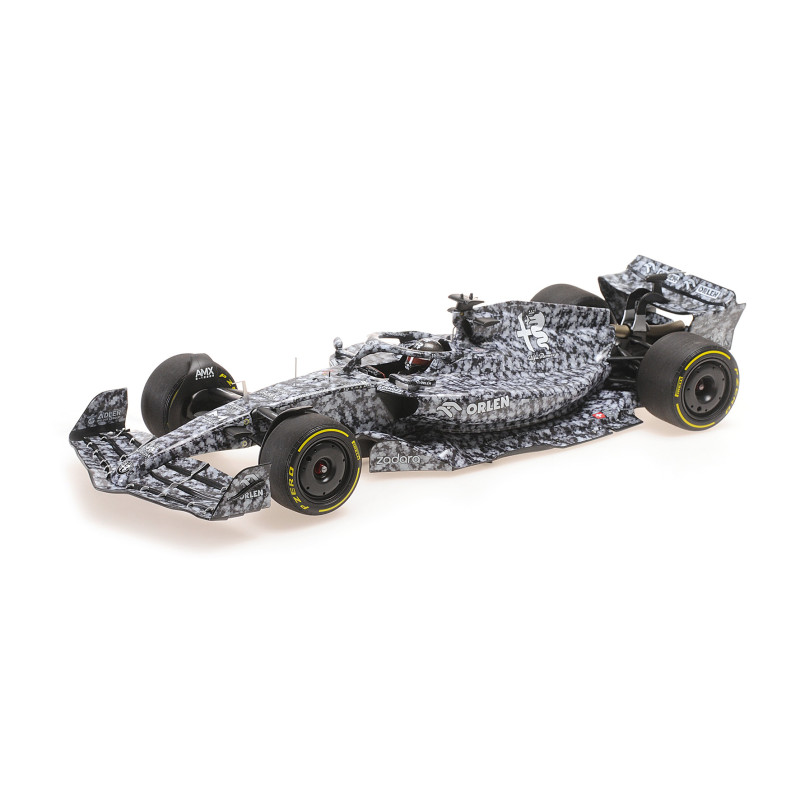 Alfa Romeo C42 n°24 Zhou, essais Barcelone 2022 - 1/18 - MINICHAMPS 117229924