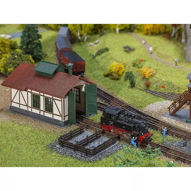 Remise à locomotive et poste de cantonnement - N 1/160 - FALLER 222108