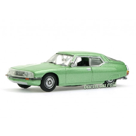 Echelle 1/87 Citroen SM coupé 1972 vert clair métallisé HO Norev 