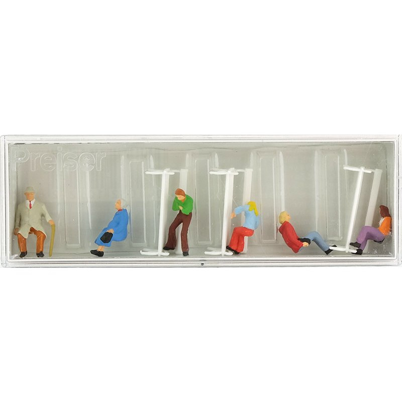Couples sur des bancs - HO 1/87 - PREISER 10027