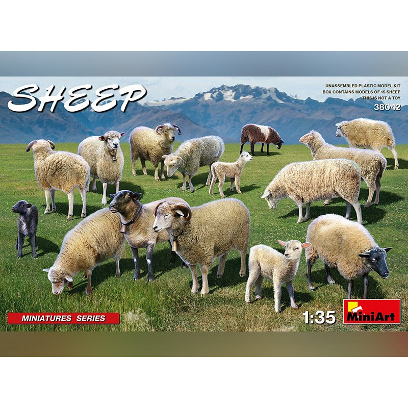 4 moutons et 1 agneau - échelle 1/35 - MINIART 38042