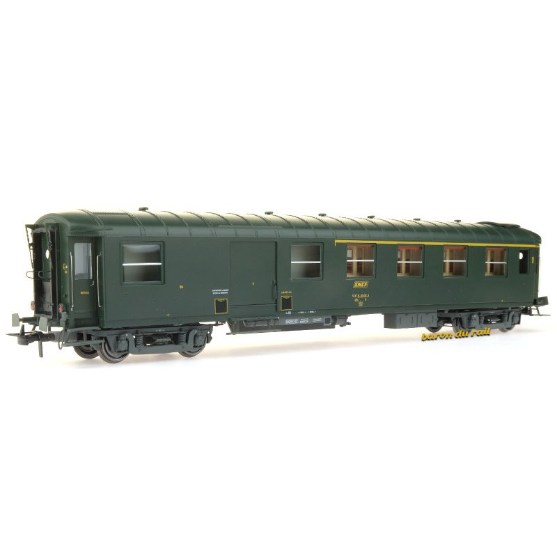 Voiture métallisée Ex-PLM A4D SNCF - ép. IV - HO 1/87 - REE VB-417