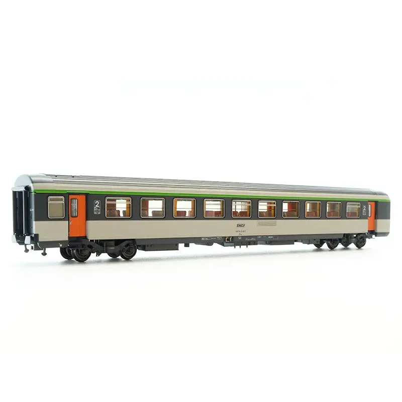 Voiture VTU B11 2ème classe Corail SNCF époque IV - HO - LS Models 40177
