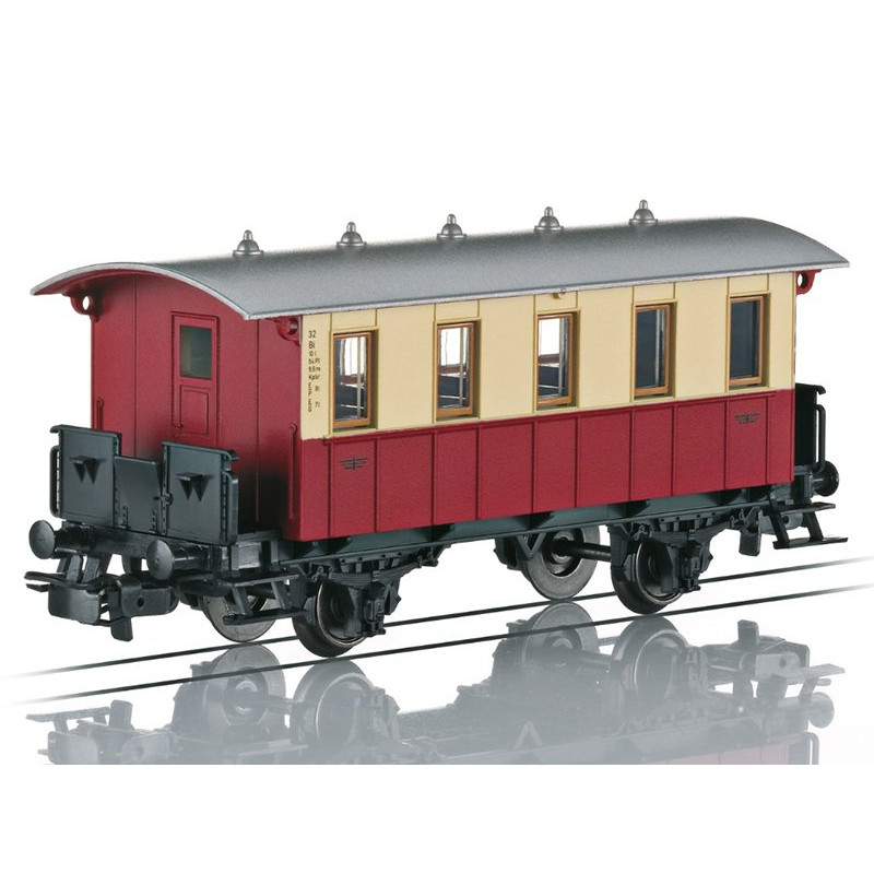 Voiture à essieux rouge et crème ép. I-V Start Up - HO 1/87 - Märklin 4107