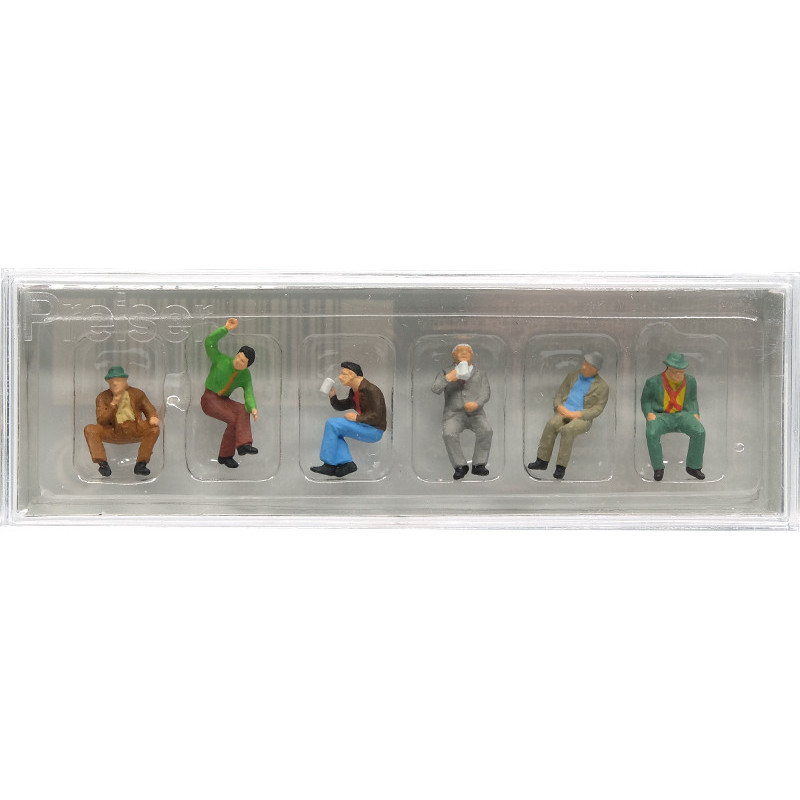 Spectateurs assis - HO 1/87 - PREISER 10097