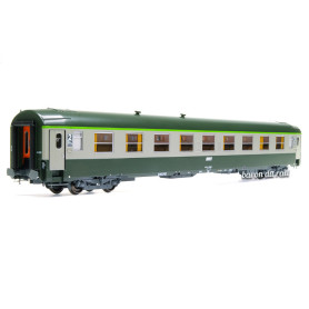 Voiture UIC B9 ex-A9 SNCF ép. IV-V - HO 1/87 - REE VB-309
