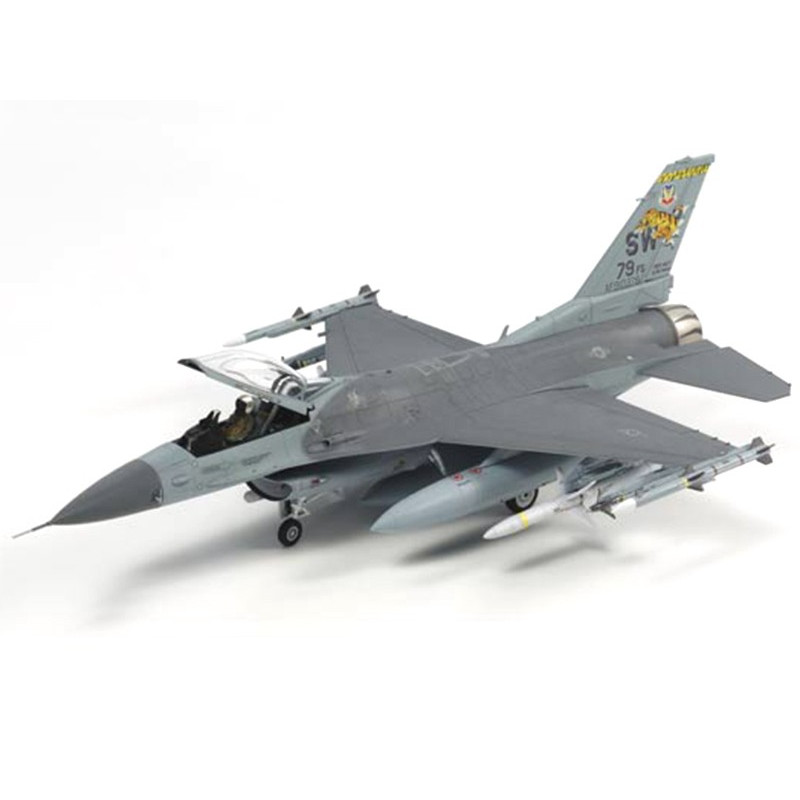 F-16CJ avec Charges Externes - 1/72 - Tamiya 60788