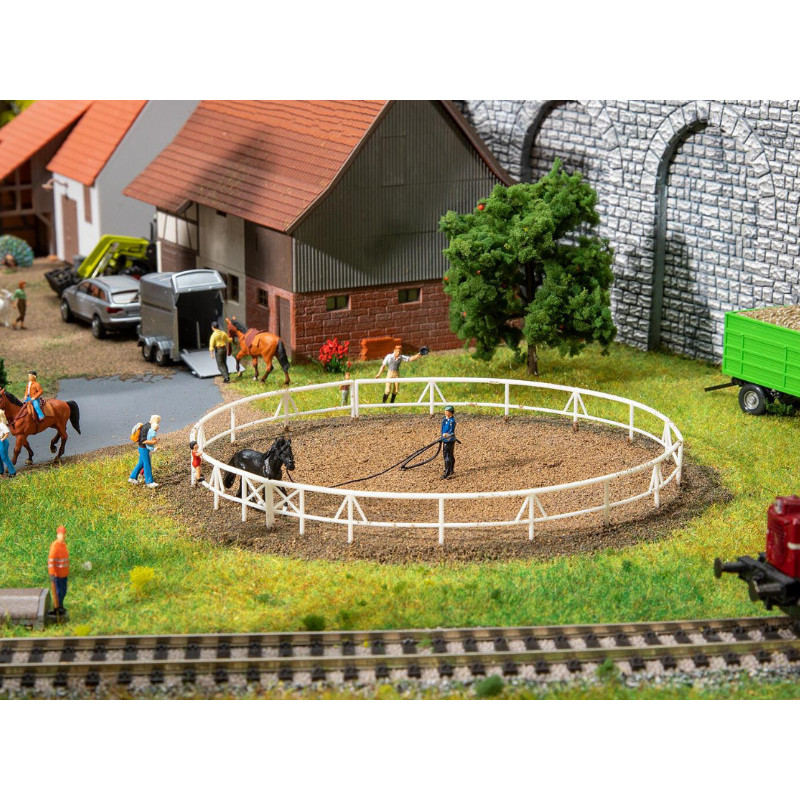 Manège pour chevaux - HO 1/87 - Faller 180339