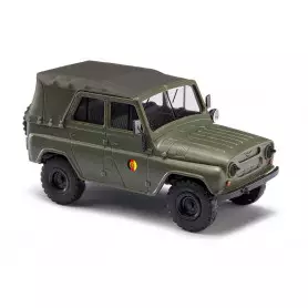 UAZ 469 avec vision nocturne SW, NVA - HO 1/87 - BUSCH 52112