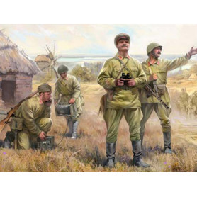 ZVEZDA 6132 - 1/72 - Etat major soviétique 2nd guerre mondiale