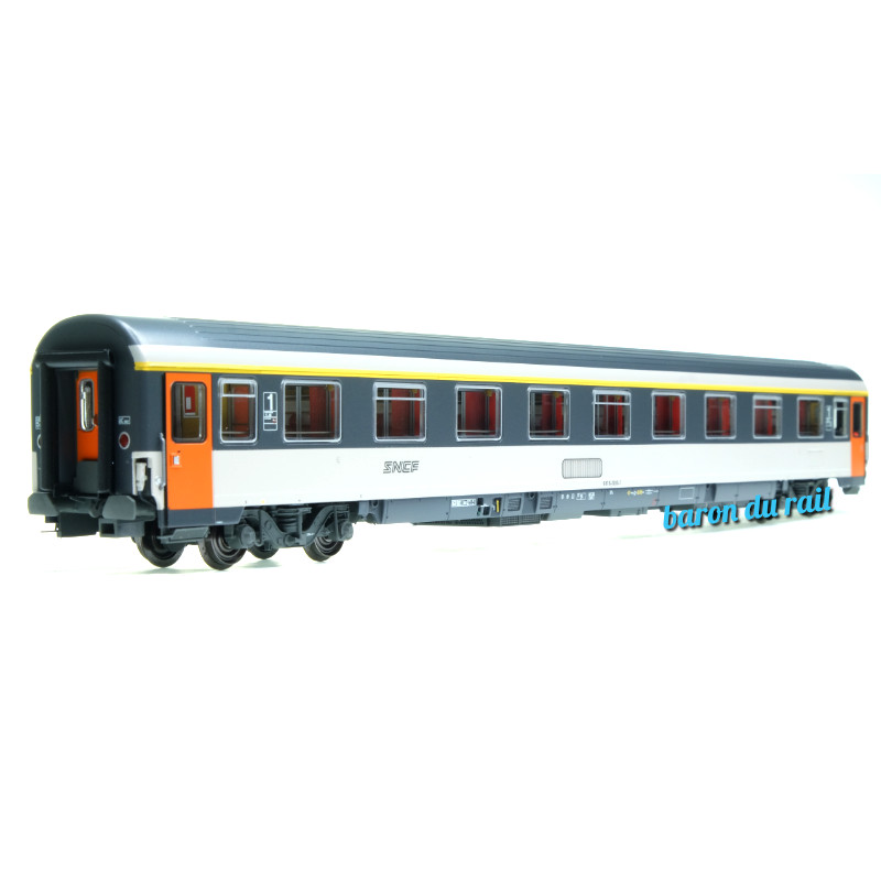 Voiture VSE A9u Corail, logo nouilles, "Eurofima" SNCF ép. IV-V - HO 1/87 - LS Models 40381