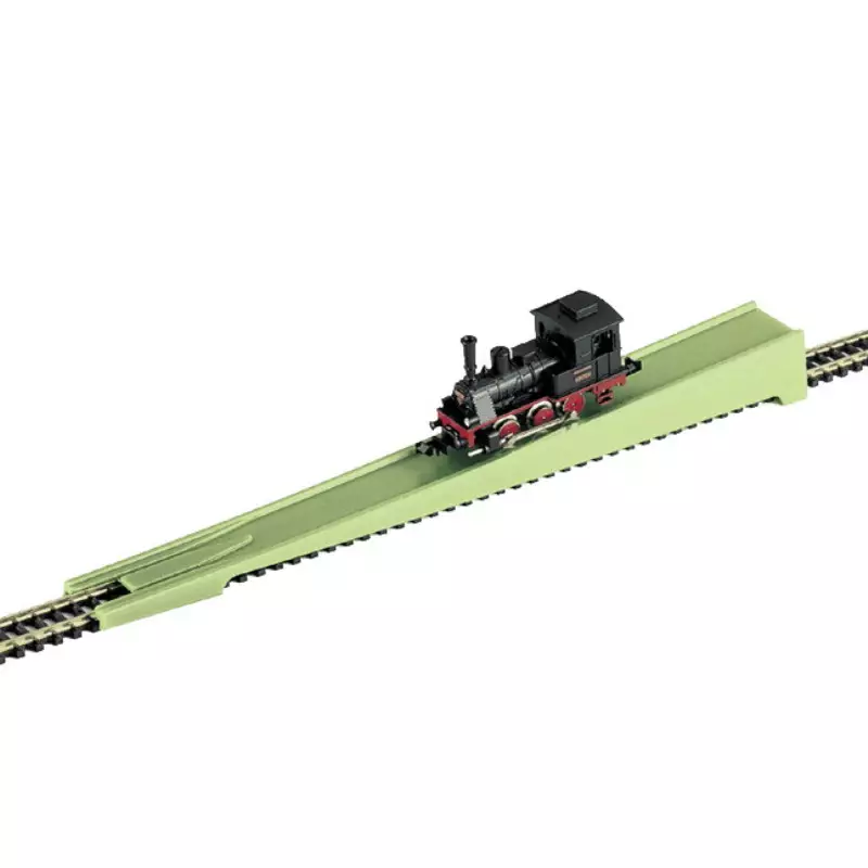 Rampe de mise sur voie - N 1/160 - TRIX 66529