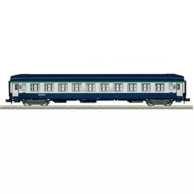 Voiture UIC couchettes 2ème classe B9c9x SNCF ép. V - N 1/160 - MINITRIX 18467