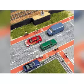 2 mètres de pistes cyclables flexibles - HO 1/87 - BUSCH 7082