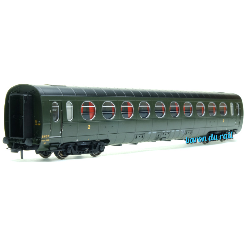 Voiture Allégée Etat "Saucisson" B10 SNCF - ép IIIb - HO 1/87- REE VB-473