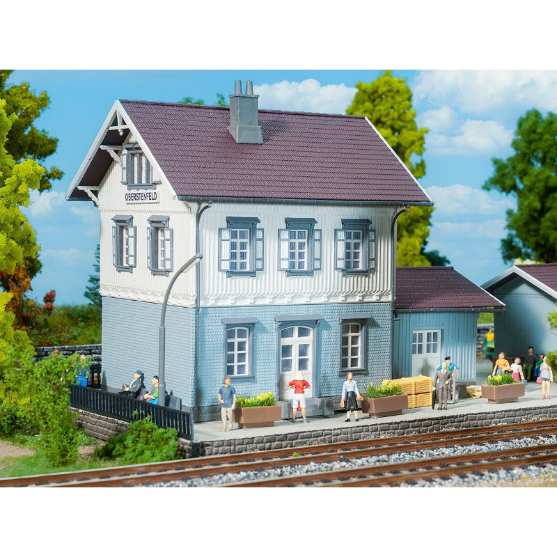 Gare d'Oberstenfeld - HO 1/87 - FALLER 110138