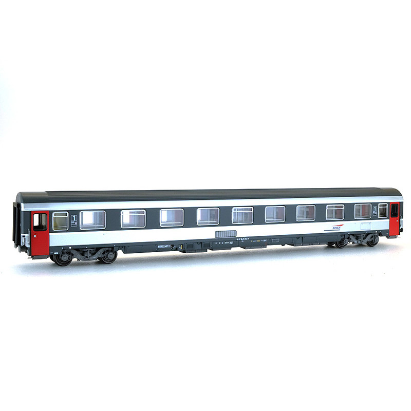 Voiture Corail VSE A9u sigle casquette ép V - SNCF - HO - LS Models 40369