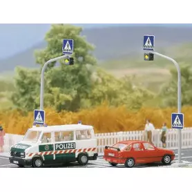 Passage piéton lumineux - HO 1/87 - BUSCH 5916