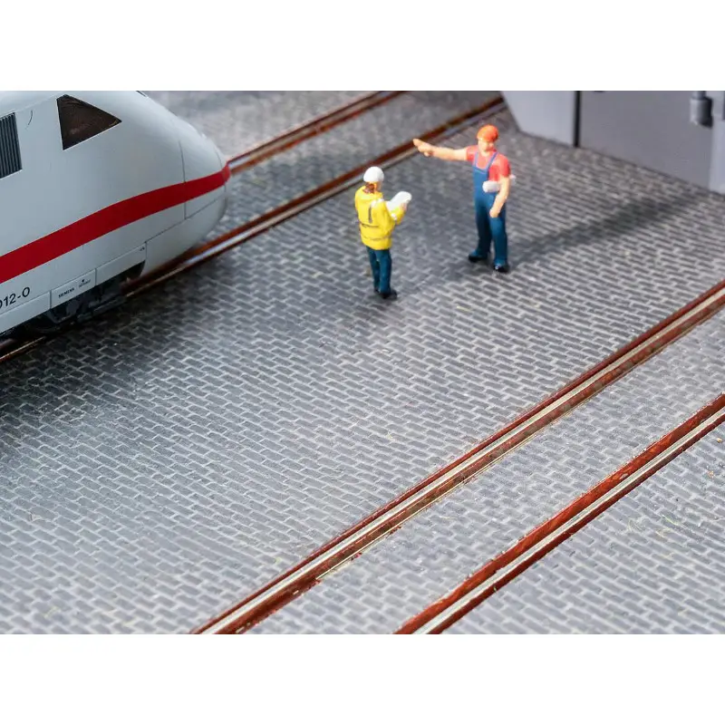 Feuille de décor en relief pavés gris foncé 300 x 120 mm - HO 1/87 - FALLER 170311