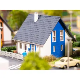 Petite maison individuelle bleue - N 1/160 - FALLER 232146