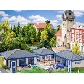 Entreprise avec hangar à véhicules - N 1/160 - FALLER 231725